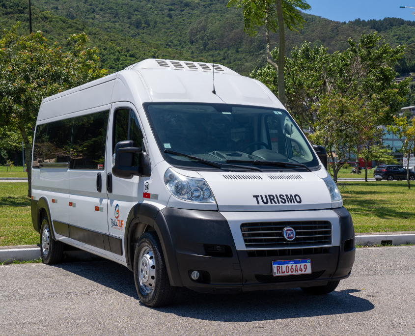 Van executiva para receptivo em Florianópolis